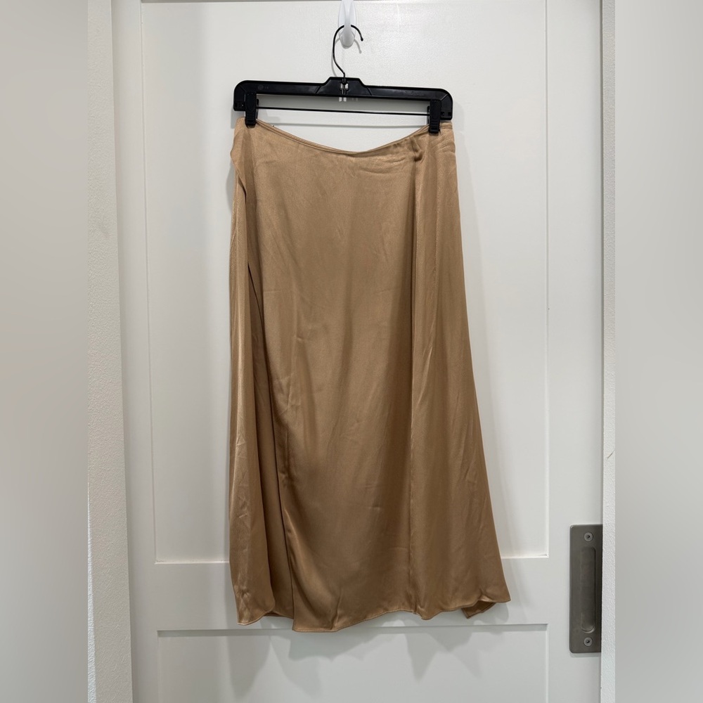 NEW VINCE. Wrap-Effect Satin Midi Skirt- Sand (Size 4) - Picture 5 of 7